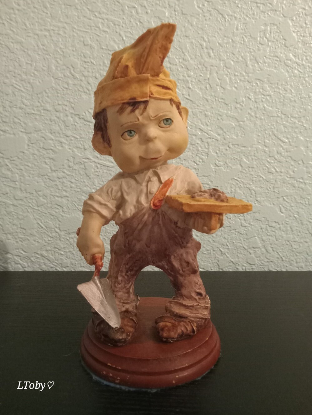 Vintage Giuseppe Armani Capodimonte "Working Boy" Figurine